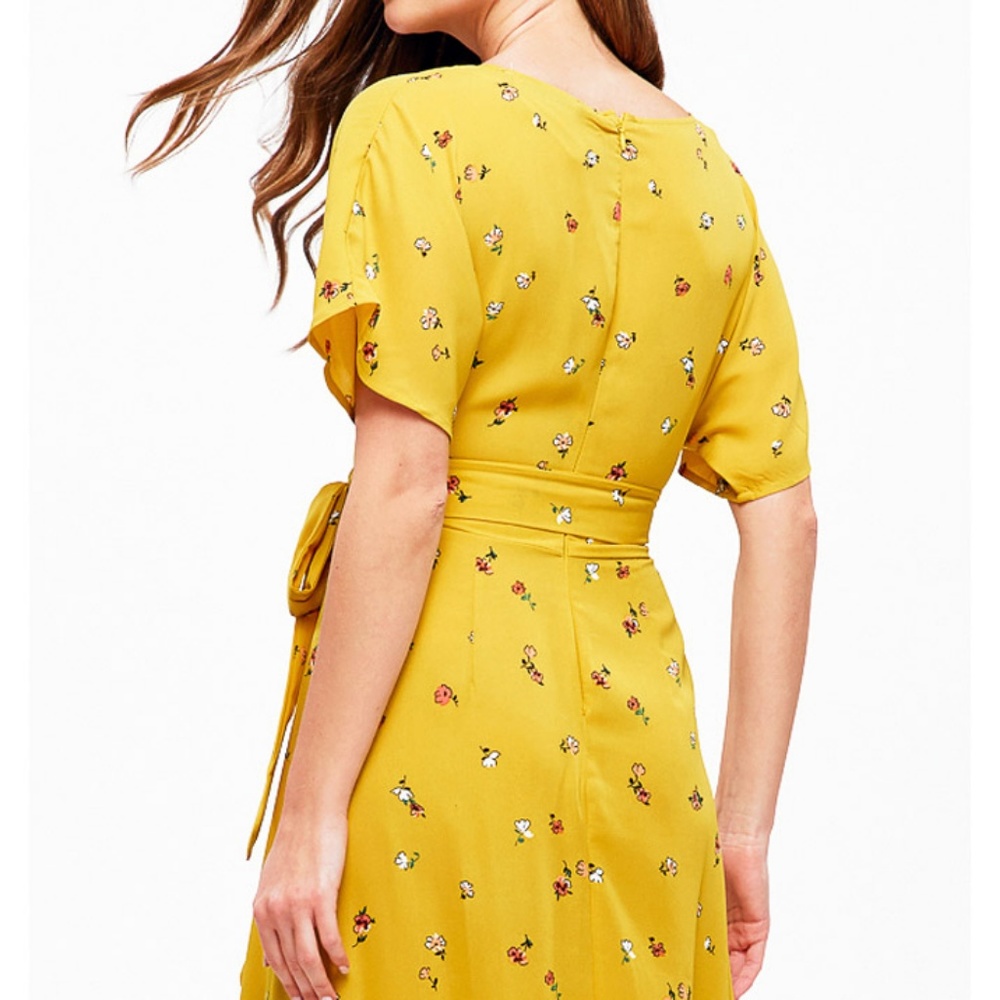 Yellow Plunging V Neck Floral Faux Wrap Maxi Dress - Picture 7 of 8